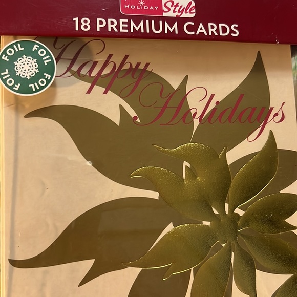 Boxed Set 18 Christmas Cards 2 Designs Gold Foil Poinsettia Trees Holiday Vtg - Picture 7 of 7